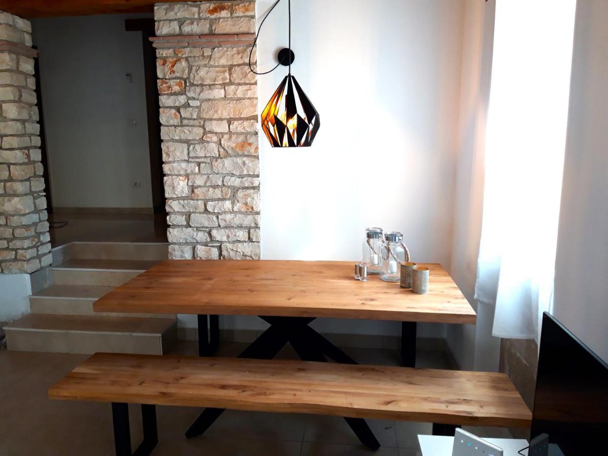 Villa Luksa Grožnjan Esterno foto